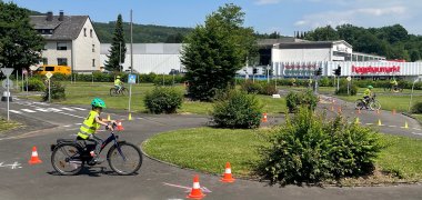Sehr gut besucht: Geschicklichkeitskurse für Kinder im Verkehrsgarten in Westerburg 
