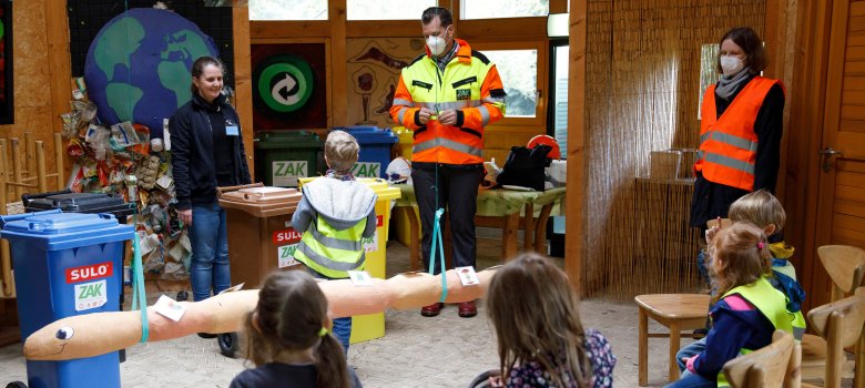 Im Umwelterlebniszentrum der ZAK lernen Kinder und Jugendliche, dass die Natur keine Abfälle kennt